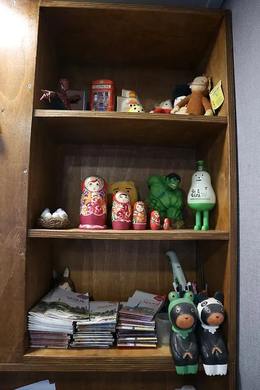 Хостел Zzzip Guesthouse In Hongdae Сеул Южная Корея